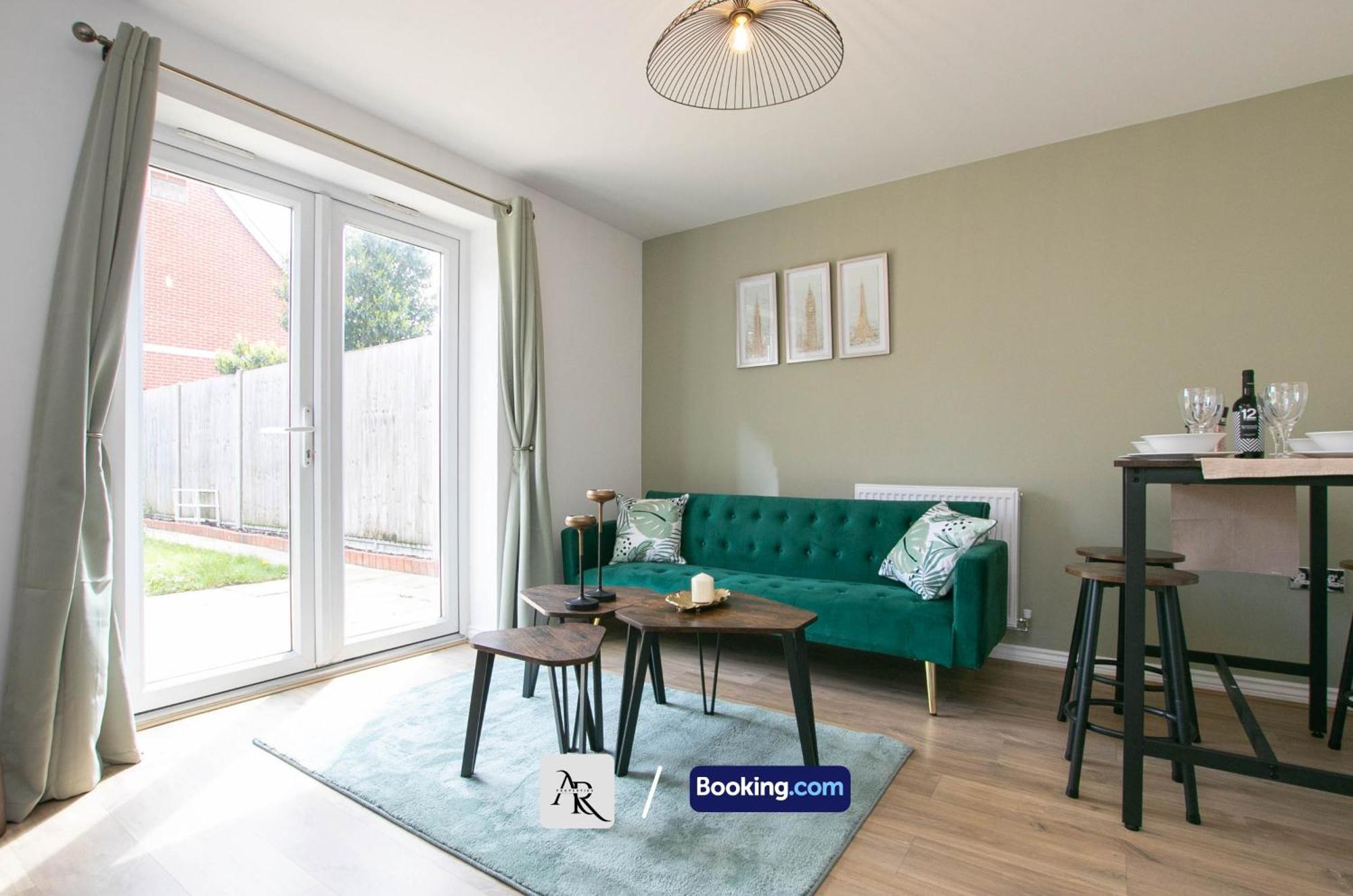 Cozy House By Ar Properties Short Lets & Serviced Accommodation Colchester Exterior photo